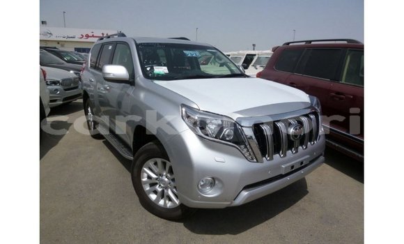 Acheter Import Voiture Toyota Prado Autre à Import - Dubai, Grande Comore Acheter Import Voiture Toyota Prado Autre à Import - Dubai, Grande Comore