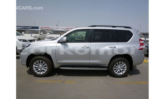 Acheter Import Voiture Toyota Prado Autre à Import - Dubai, Grande Comore Acheter Import Voiture Toyota Prado Autre à Import - Dubai, Grande Comore