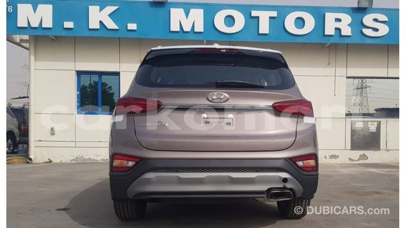 Big with watermark hyundai santa fe grande comore import dubai 2885