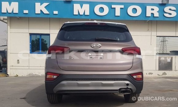 Acheter Import Voiture Hyundai Santa Fe Autre à Import - Dubai, Grande Comore Acheter Import Voiture Hyundai Santa Fe Autre à Import - Dubai, Grande Comore