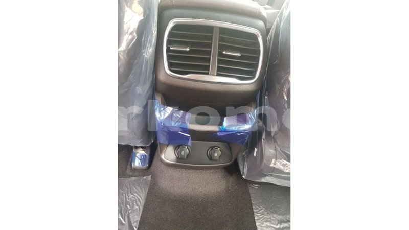 Big with watermark hyundai santa fe grande comore import dubai 2885