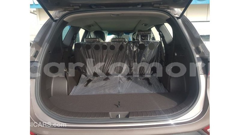 Big with watermark hyundai santa fe grande comore import dubai 2885