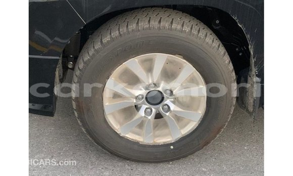 Buy Import Toyota Land Cruiser Black Car in Import - Dubai in Great Comore Buy Import Toyota Land Cruiser Black Car in Import - Dubai in Great Comore