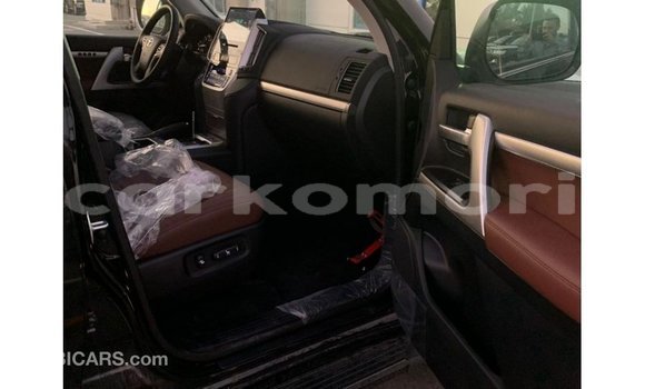Buy Import Toyota Land Cruiser Black Car in Import - Dubai in Great Comore Buy Import Toyota Land Cruiser Black Car in Import - Dubai in Great Comore