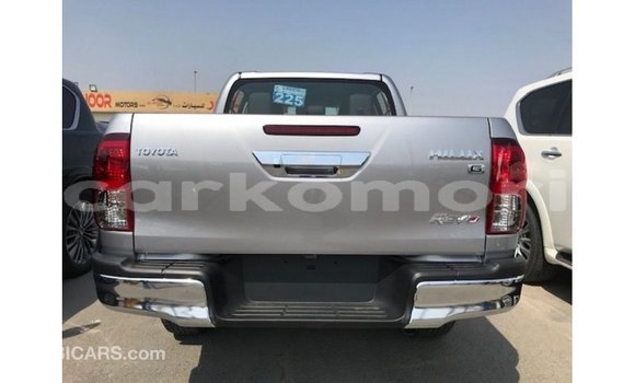 Acheter Import Voiture Toyota Hilux Autre à Import - Dubai, Grande Comore Acheter Import Voiture Toyota Hilux Autre à Import - Dubai, Grande Comore