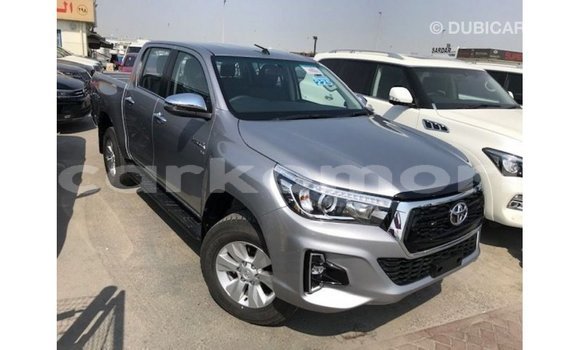 Acheter Import Voiture Toyota Hilux Autre à Import - Dubai, Grande Comore Acheter Import Voiture Toyota Hilux Autre à Import - Dubai, Grande Comore