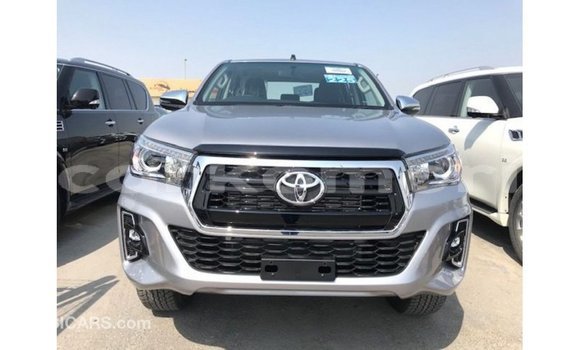 Acheter Import Voiture Toyota Hilux Autre à Import - Dubai, Grande Comore Acheter Import Voiture Toyota Hilux Autre à Import - Dubai, Grande Comore