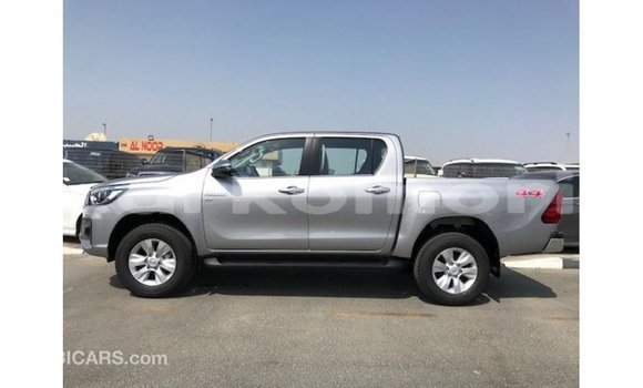 Acheter Import Voiture Toyota Hilux Autre à Import - Dubai, Grande Comore Acheter Import Voiture Toyota Hilux Autre à Import - Dubai, Grande Comore