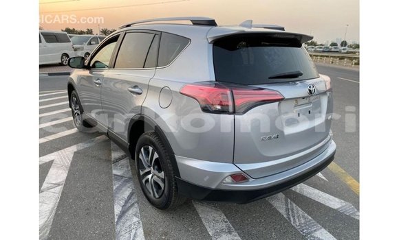 Acheter Import Voiture Toyota 4Runner Autre à Import - Dubai, Grande Comore Acheter Import Voiture Toyota 4Runner Autre à Import - Dubai, Grande Comore