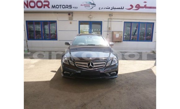 Acheter Import Voiture Mercedes-Benz 190 Autre à Import - Dubai, Grande Comore Acheter Import Voiture Mercedes-Benz 190 Autre à Import - Dubai, Grande Comore