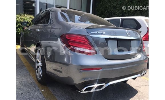 Buy Import Mercedes-Benz 190 Other Car in Import - Dubai in Great Comore Buy Import Mercedes-Benz 190 Other Car in Import - Dubai in Great Comore
