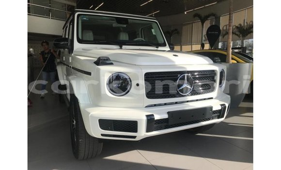 Buy Import Mercedes-Benz 190 White Car in Import - Dubai in Great Comore Buy Import Mercedes-Benz 190 White Car in Import - Dubai in Great Comore
