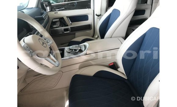Buy Import Mercedes-Benz 190 White Car in Import - Dubai in Great Comore Buy Import Mercedes-Benz 190 White Car in Import - Dubai in Great Comore