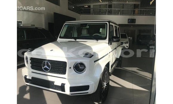 Buy Import Mercedes-Benz 190 White Car in Import - Dubai in Great Comore Buy Import Mercedes-Benz 190 White Car in Import - Dubai in Great Comore