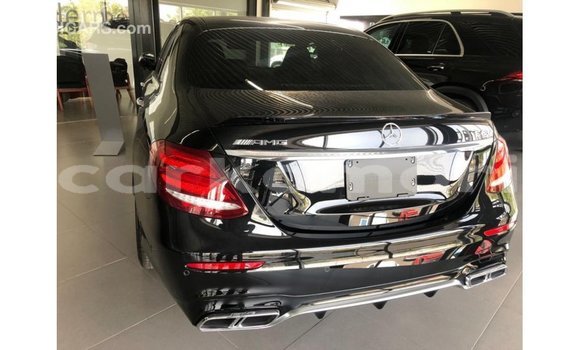 Buy Import Mercedes-Benz 190 Black Car in Import - Dubai in Great Comore Buy Import Mercedes-Benz 190 Black Car in Import - Dubai in Great Comore