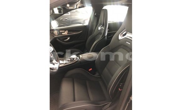 Buy Import Mercedes-Benz 190 Black Car in Import - Dubai in Great Comore Buy Import Mercedes-Benz 190 Black Car in Import - Dubai in Great Comore