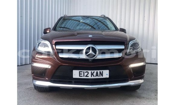 Acheter Import Voiture Mercedes-Benz 190 Autre à Import - Dubai, Grande Comore Acheter Import Voiture Mercedes-Benz 190 Autre à Import - Dubai, Grande Comore