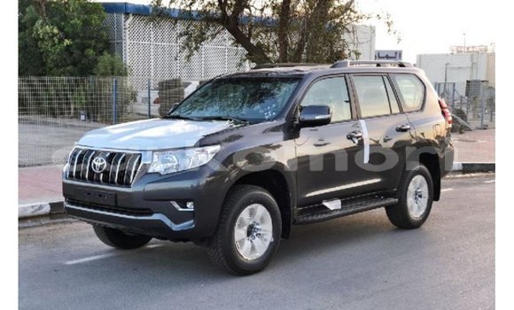 Acheter Import Voiture Toyota Prado Noir à Import - Dubai, Grande Comore Acheter Import Voiture Toyota Prado Noir à Import - Dubai, Grande Comore