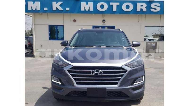 Big with watermark hyundai tucson grande comore import dubai 2957