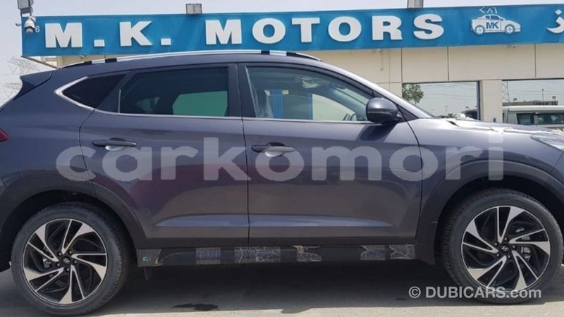 Big with watermark hyundai tucson grande comore import dubai 2957