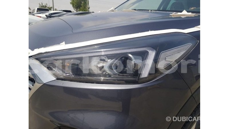 Big with watermark hyundai tucson great comore import dubai 2957
