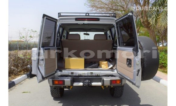 Buy Import Toyota Land Cruiser Other Car in Import - Dubai in Great Comore Buy Import Toyota Land Cruiser Other Car in Import - Dubai in Great Comore