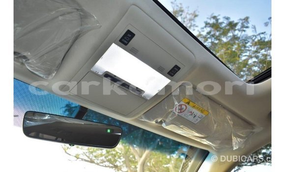 Buy Import Toyota Land Cruiser White Car in Import - Dubai in Great Comore Buy Import Toyota Land Cruiser White Car in Import - Dubai in Great Comore