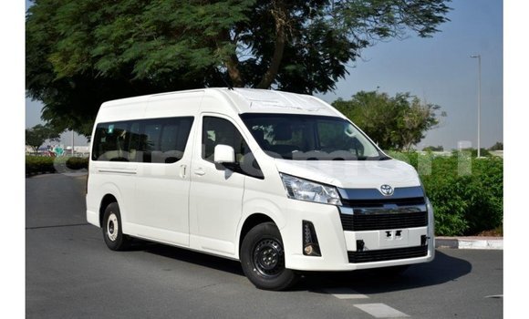 Buy Import Toyota Hiace White Car in Import - Dubai in Great Comore Buy Import Toyota Hiace White Car in Import - Dubai in Great Comore