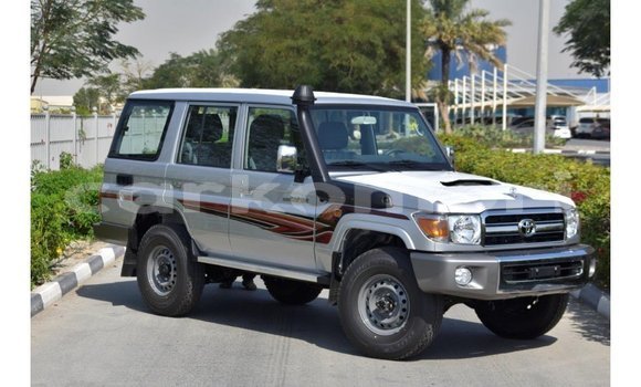 Buy Import Toyota Land Cruiser Other Car in Import - Dubai in Great Comore Buy Import Toyota Land Cruiser Other Car in Import - Dubai in Great Comore