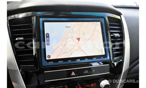 Buy Import Mitsubishi Montero White Car in Import - Dubai in Great Comore Buy Import Mitsubishi Montero White Car in Import - Dubai in Great Comore