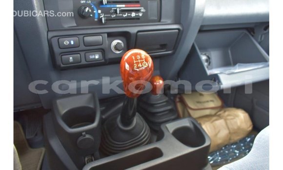 Buy Import Toyota Land Cruiser Blue Car in Import - Dubai in Great Comore Buy Import Toyota Land Cruiser Blue Car in Import - Dubai in Great Comore