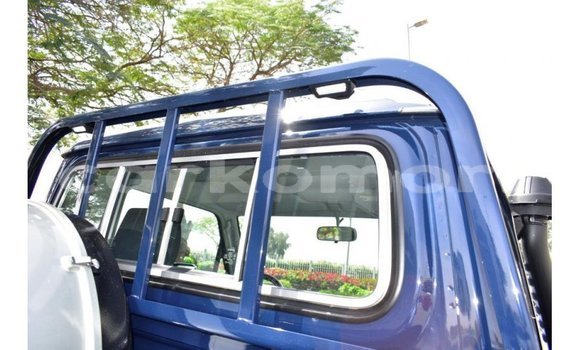 Buy Import Toyota Land Cruiser Blue Car in Import - Dubai in Great Comore Buy Import Toyota Land Cruiser Blue Car in Import - Dubai in Great Comore