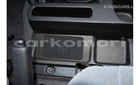 Buy Import Toyota Land Cruiser White Car in Import - Dubai in Great Comore Buy Import Toyota Land Cruiser White Car in Import - Dubai in Great Comore