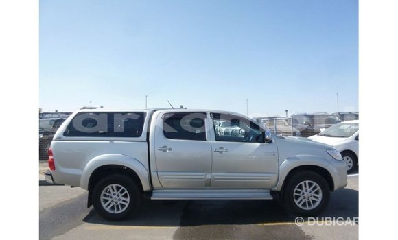 Acheter Import Voiture Toyota Hilux Autre à Import - Dubai, Grande Comore Acheter Import Voiture Toyota Hilux Autre à Import - Dubai, Grande Comore