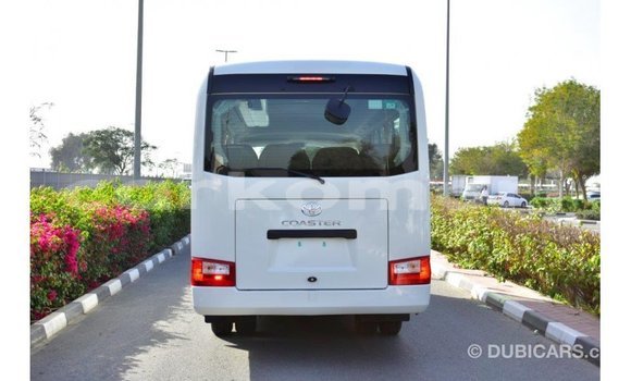 Buy Import Toyota Coaster White Car in Import - Dubai in Great Comore Buy Import Toyota Coaster White Car in Import - Dubai in Great Comore