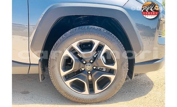 Buy Import Toyota 4Runner Other Car in Import - Dubai in Great Comore Buy Import Toyota 4Runner Other Car in Import - Dubai in Great Comore