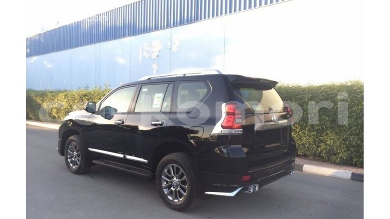 Big with watermark toyota prado grande comore import dubai 2993