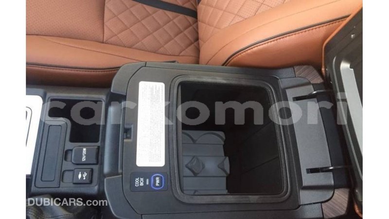 Big with watermark toyota prado grande comore import dubai 2993