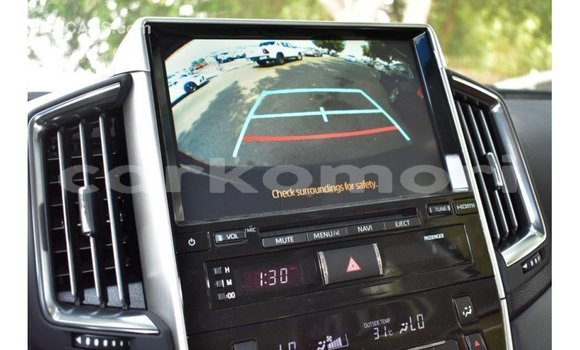 Buy Import Toyota Land Cruiser Black Car in Import - Dubai in Great Comore Buy Import Toyota Land Cruiser Black Car in Import - Dubai in Great Comore