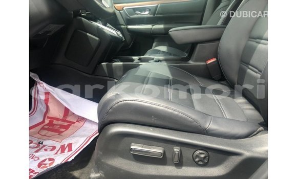 Acheter Import Moto Honda C Autre à Import - Dubai, Grande Comore Acheter Import Moto Honda C Autre à Import - Dubai, Grande Comore