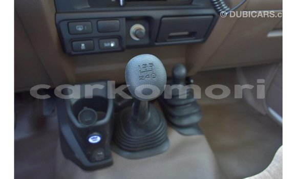 Buy Import Toyota Land Cruiser White Car in Import - Dubai in Great Comore Buy Import Toyota Land Cruiser White Car in Import - Dubai in Great Comore