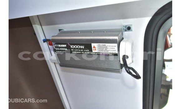 Buy Import Toyota Land Cruiser White Car in Import - Dubai in Great Comore Buy Import Toyota Land Cruiser White Car in Import - Dubai in Great Comore