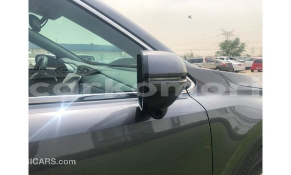 Acheter Import Moto Honda C Autre à Import - Dubai, Grande Comore Acheter Import Moto Honda C Autre à Import - Dubai, Grande Comore