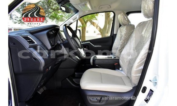 Buy Import Toyota Granvia White Car in Import - Dubai in Great Comore Buy Import Toyota Granvia White Car in Import - Dubai in Great Comore