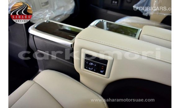 Buy Import Toyota Granvia White Car in Import - Dubai in Great Comore Buy Import Toyota Granvia White Car in Import - Dubai in Great Comore