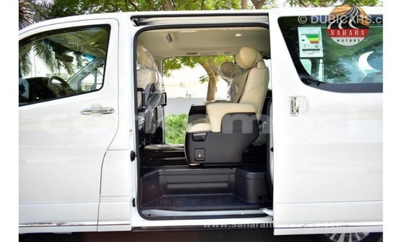 Buy Import Toyota Granvia White Car in Import - Dubai in Great Comore Buy Import Toyota Granvia White Car in Import - Dubai in Great Comore