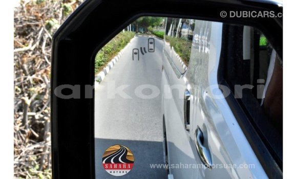 Buy Import Toyota Granvia White Car in Import - Dubai in Great Comore Buy Import Toyota Granvia White Car in Import - Dubai in Great Comore