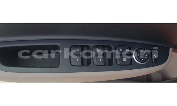 Acheter Import Voiture Hyundai i10 Rouge à Import - Dubai, Grande Comore Acheter Import Voiture Hyundai i10 Rouge à Import - Dubai, Grande Comore