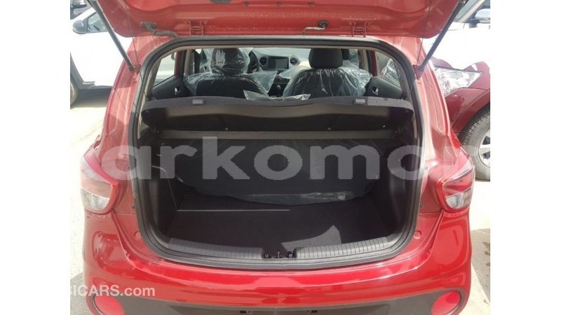Big with watermark hyundai i10 grande comore import dubai 3009