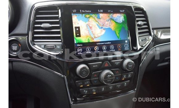 Buy Import Jeep Grand Cherokee White Car in Import - Dubai in Great Comore Buy Import Jeep Grand Cherokee White Car in Import - Dubai in Great Comore